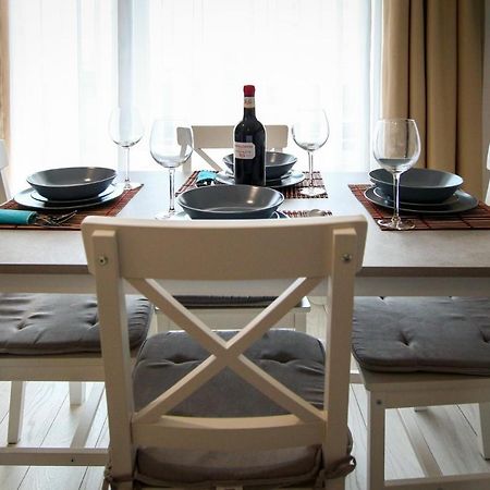 Fratelli Apartments Summerland Mamaia Esterno foto