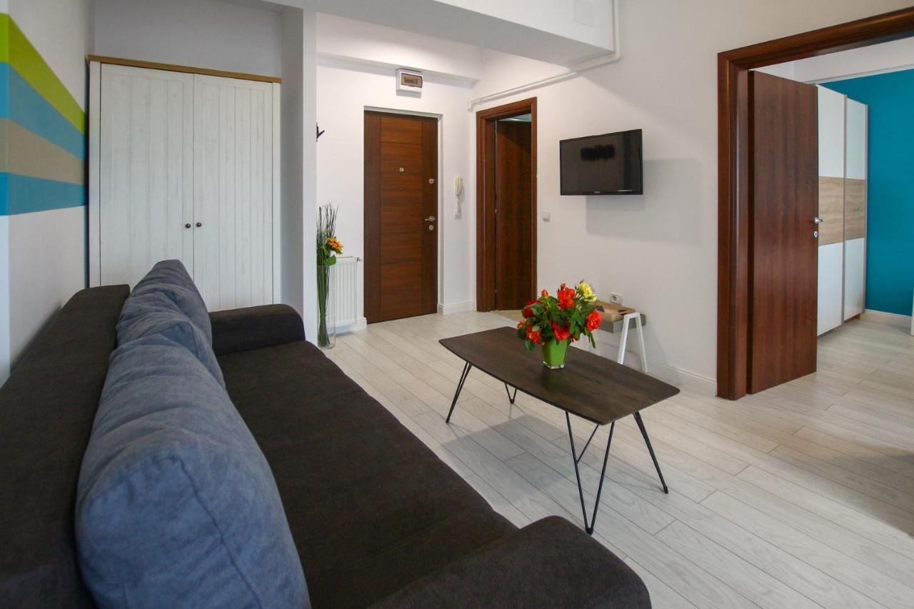 Fratelli Apartments Summerland Mamaia Esterno foto