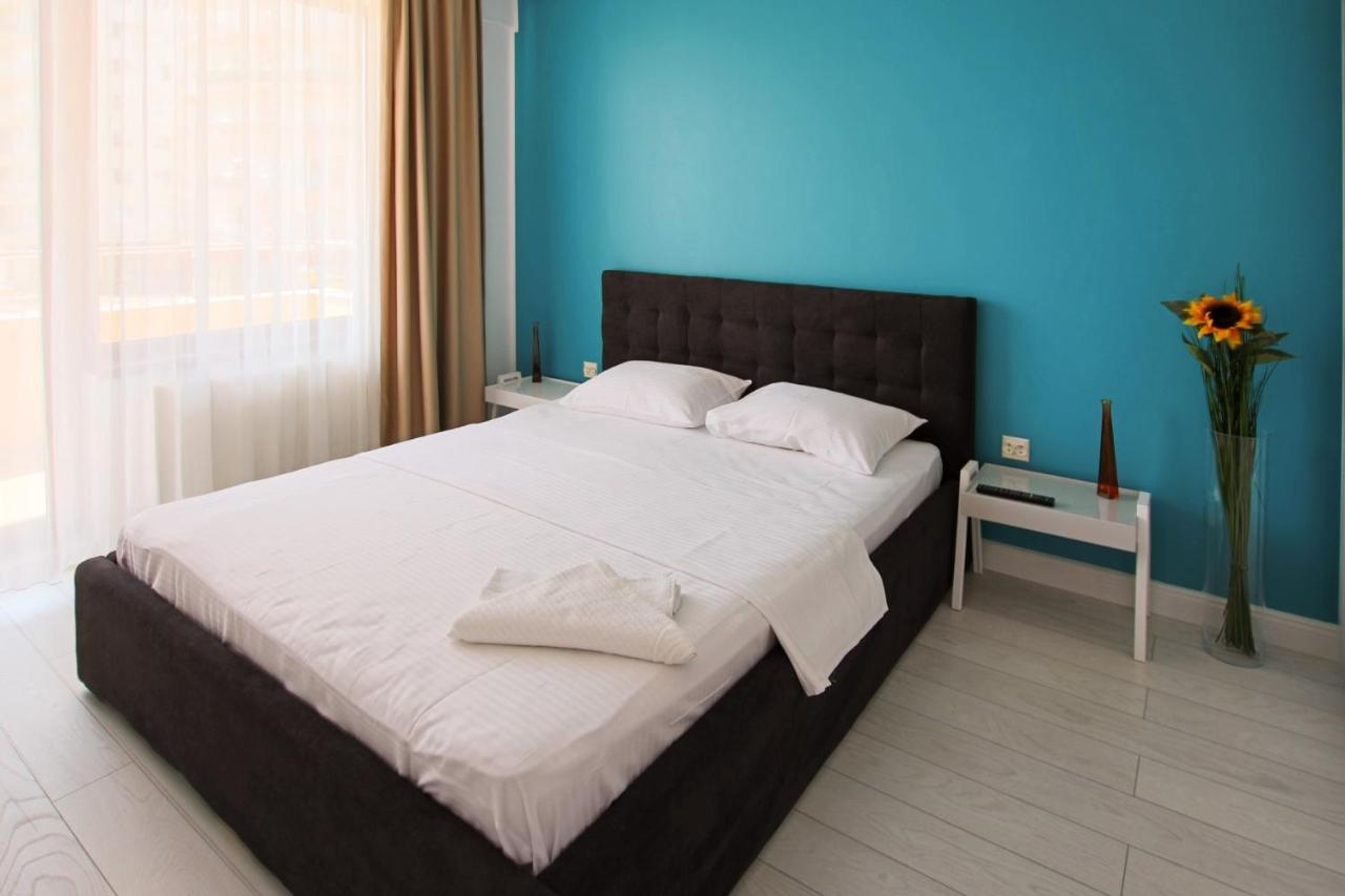 Fratelli Apartments Summerland Mamaia Esterno foto