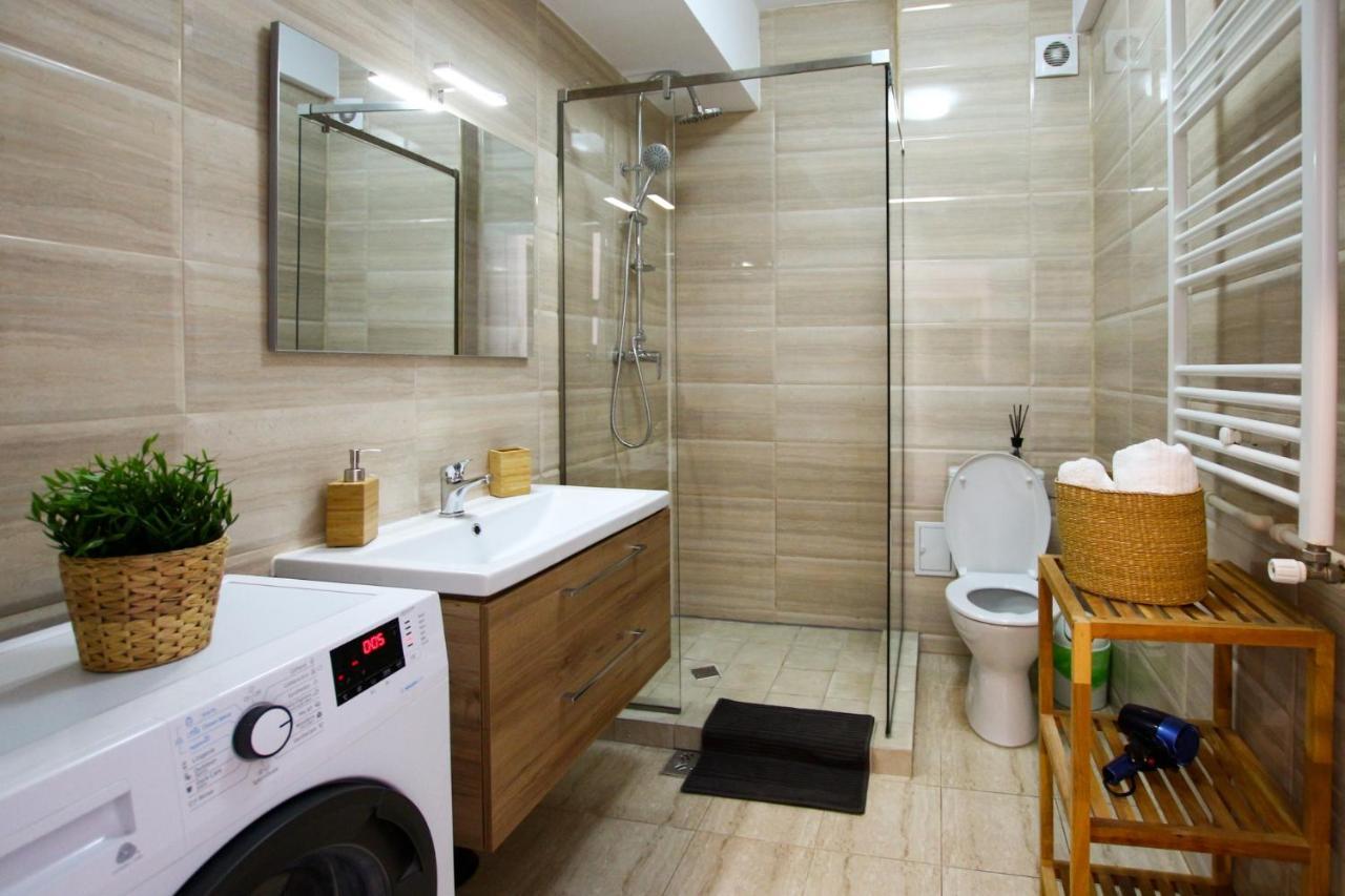 Fratelli Apartments Summerland Mamaia Esterno foto