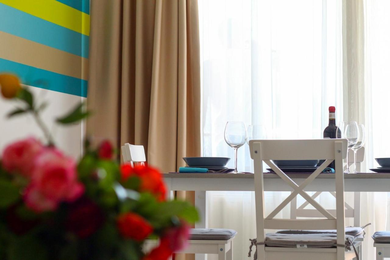 Fratelli Apartments Summerland Mamaia Esterno foto